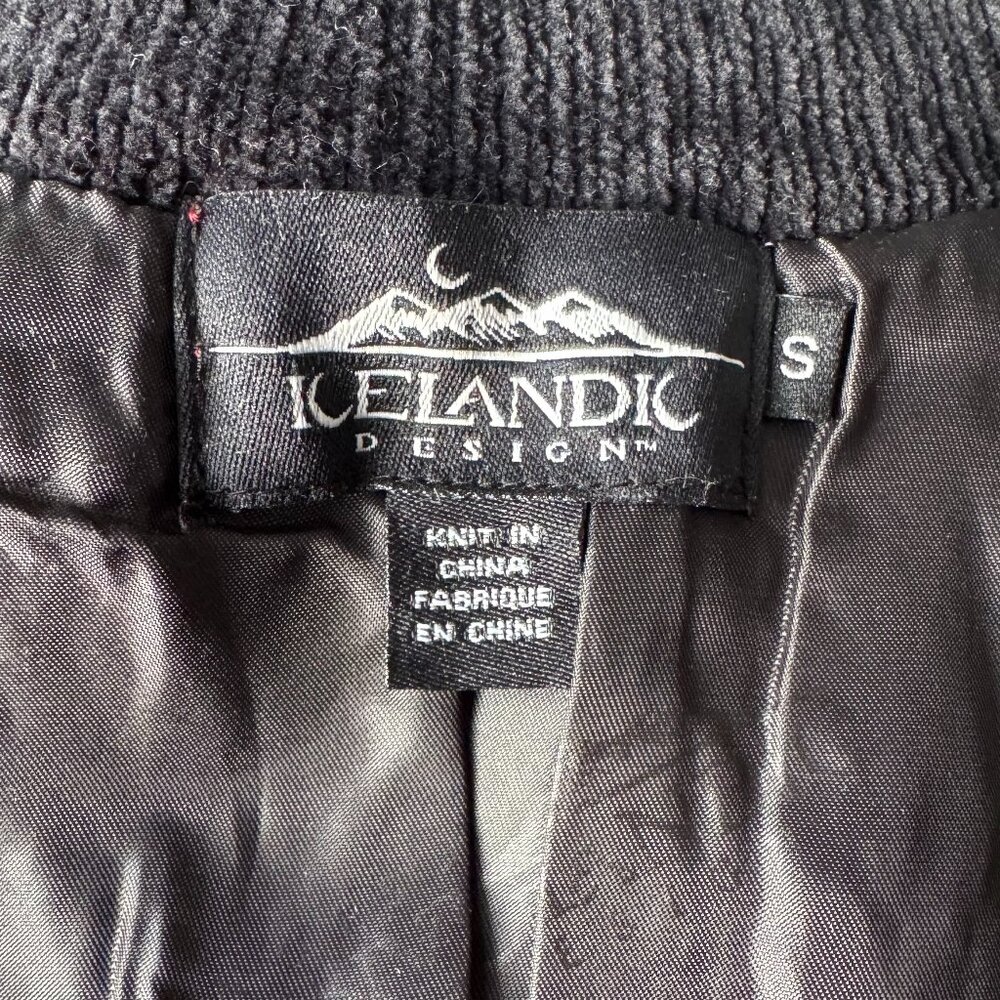 EUC Embroidered Icelandic Design 100% wool zip up cardigan with pockets - size S - Picture 7 of 7